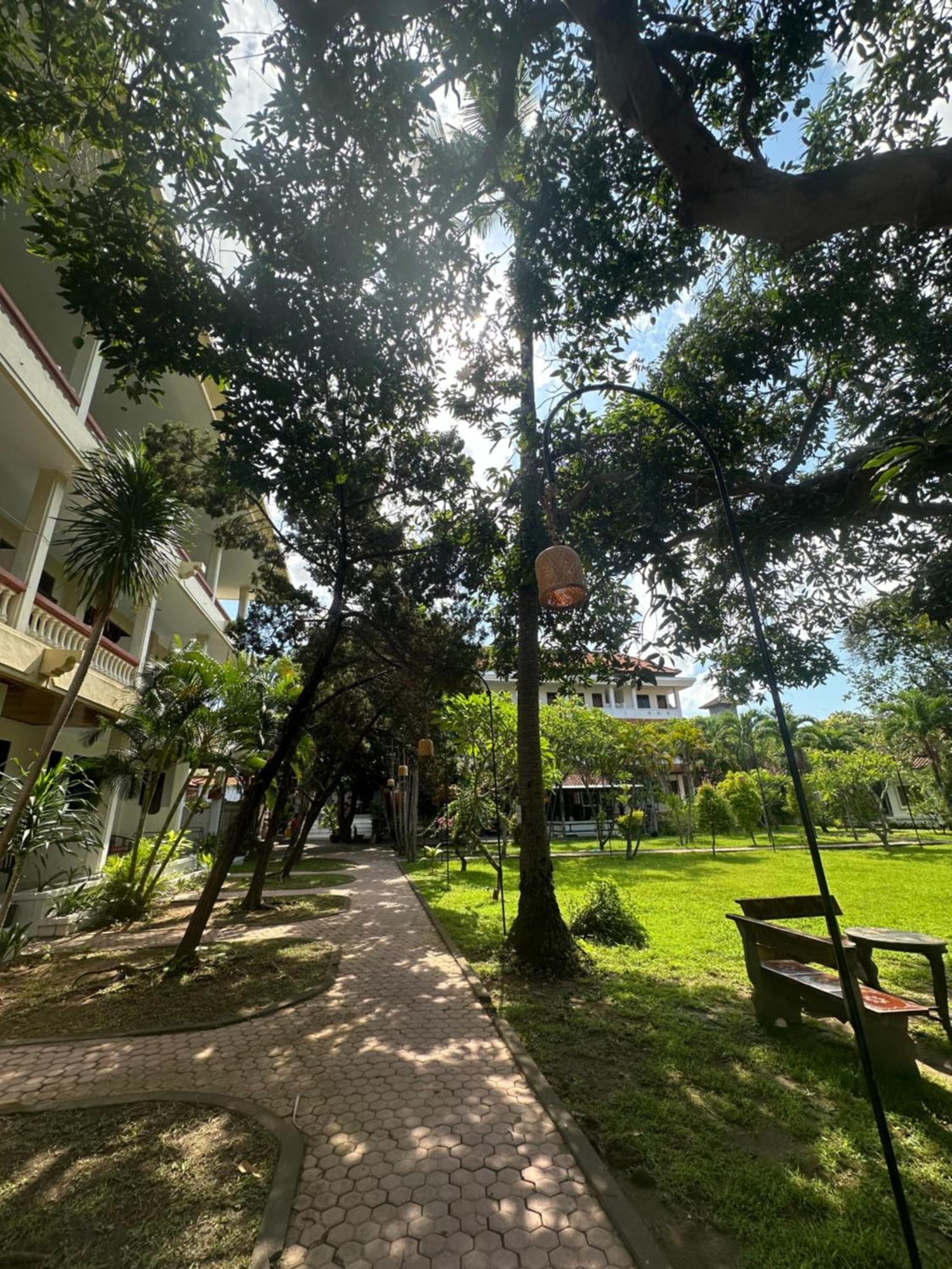 New Mekar Jaya Hotel Legian Eksteriør billede